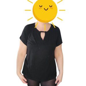 Torrid Short Sleeve Black Tee with Chest Cut Out Size 2